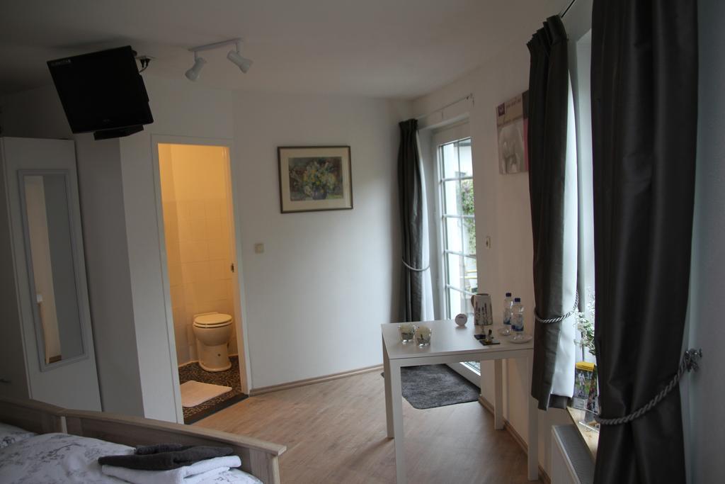 De Witte Molen Kranenburg Bed & Breakfast คราเนนบวร์ก ภายนอก รูปภาพ